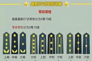 ?太帅了啊！库里抢断后左手转体背后骚传送穆迪扣空篮！